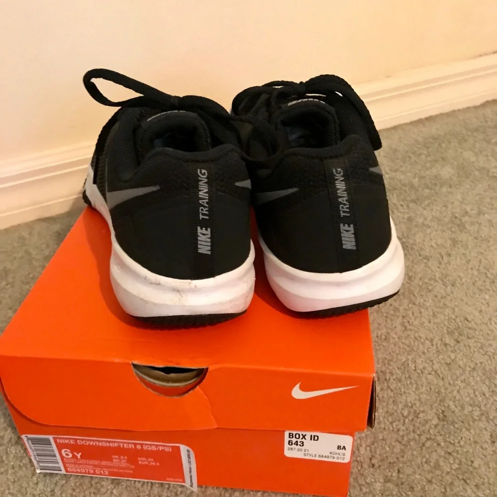 Nike mens flex